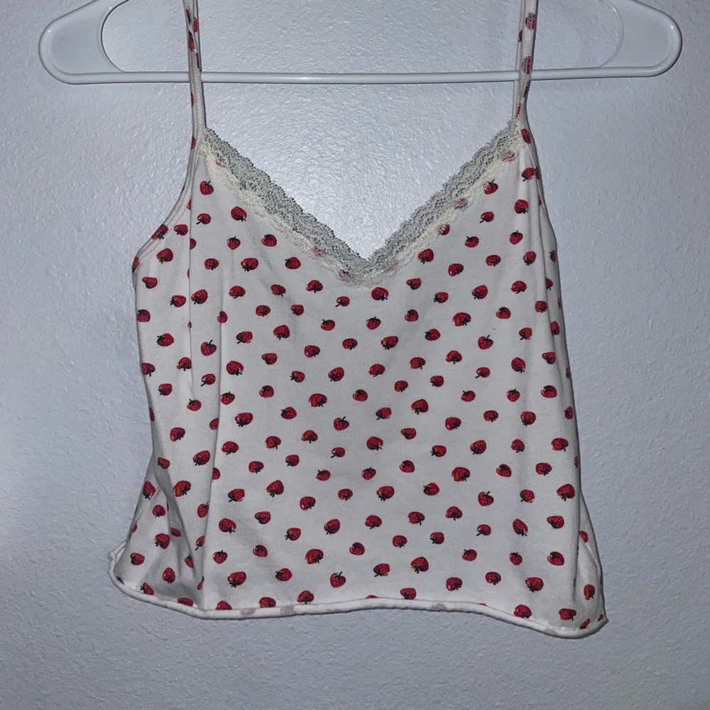 pacsun strawberry top